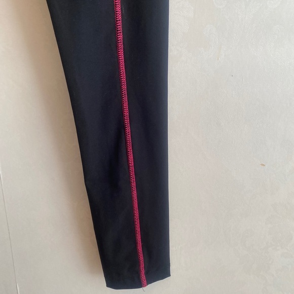 Steve Madden Exercise Pants - Picture 4 of 7